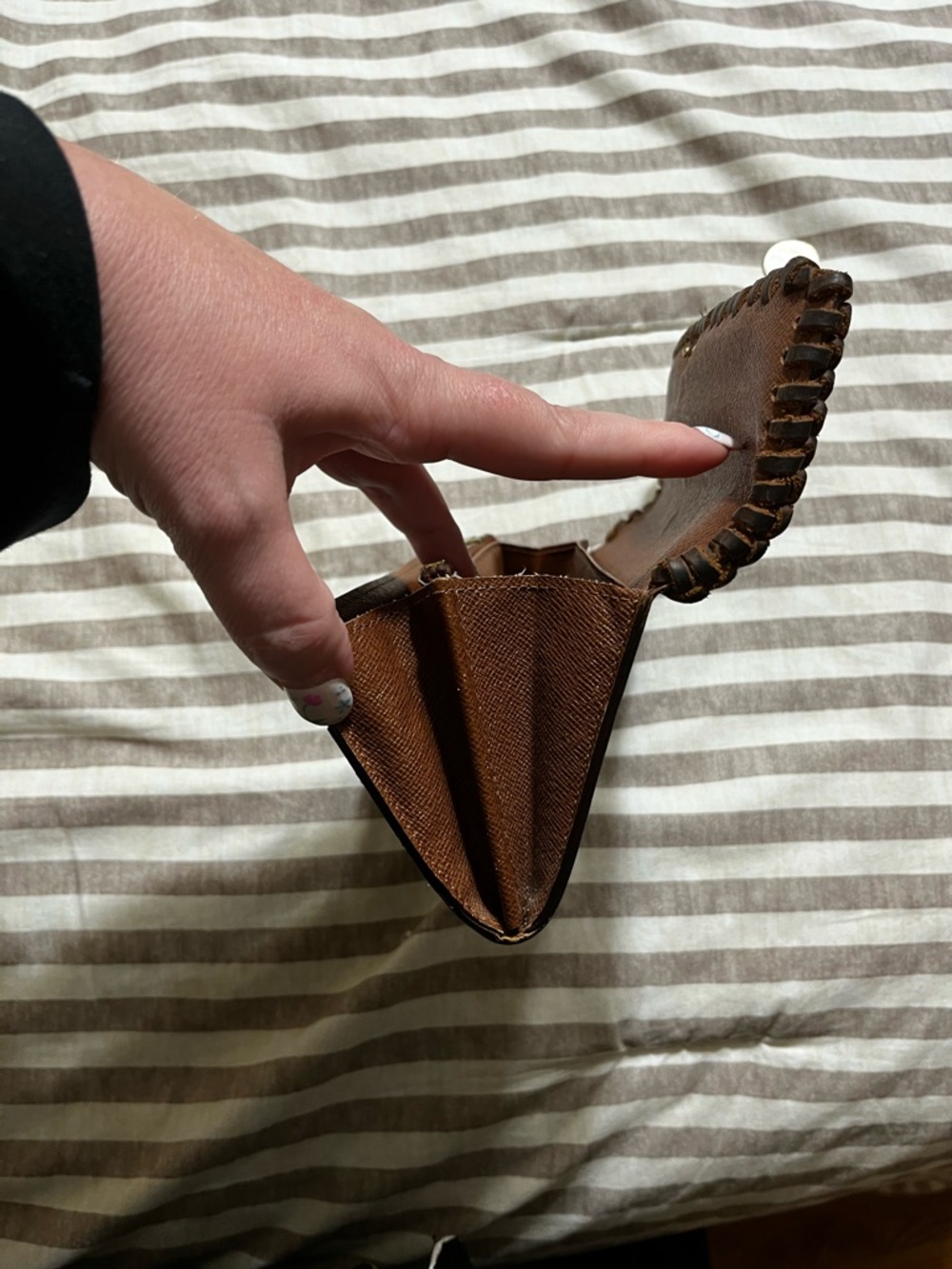Louis Vuitton Monogram Braided Edge Wallet - 💯 guaranteed authentic! - Picture 9 of 13